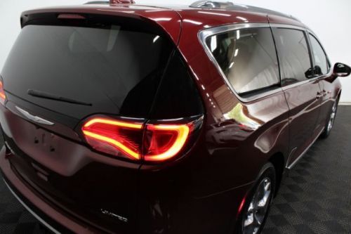 2017 chrysler pacifica limited