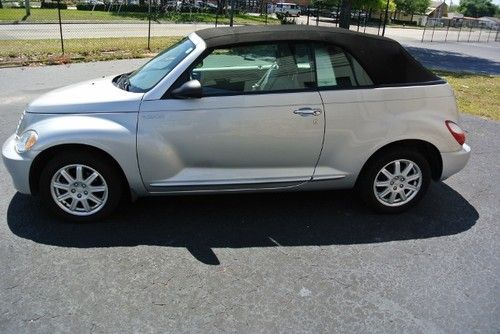 2006 pt cruiser convertible, auto, 1 owner, super clean