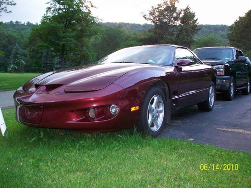 2000 pontiac firebird base coupe 2-door 3.8l