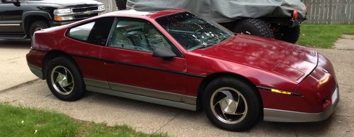 1987 pontiac fiero gt coupe 2-door 2.8l