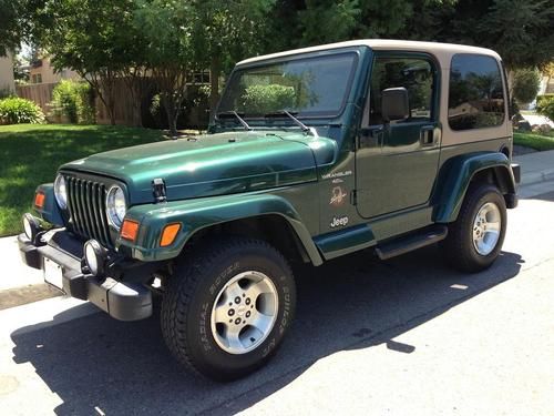 '00 jeep wrangler sahara tj fully loaded, 4.0l, 4x4, super clean, all stock, new