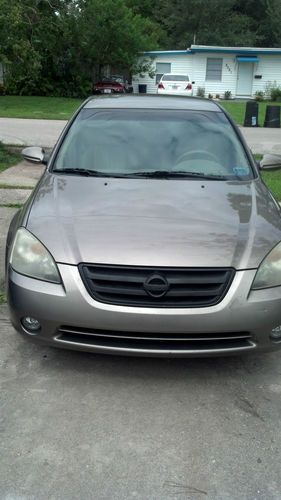 2004 nissan altima se sedan 4-door 3.5l