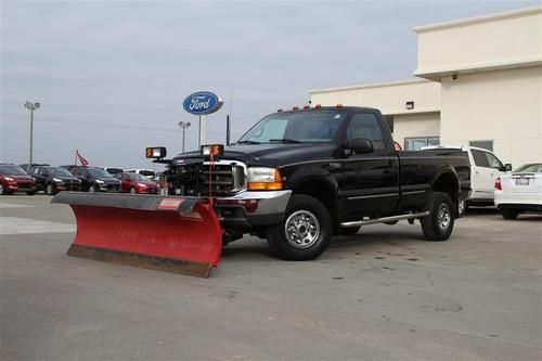 Xlt v10, 4x4, western plow, keyless entry, ready for work -  *50+ pics*