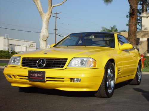 Only 12 made  in 685 color super rare 685 sunflower yellow on r129 55k pano roof