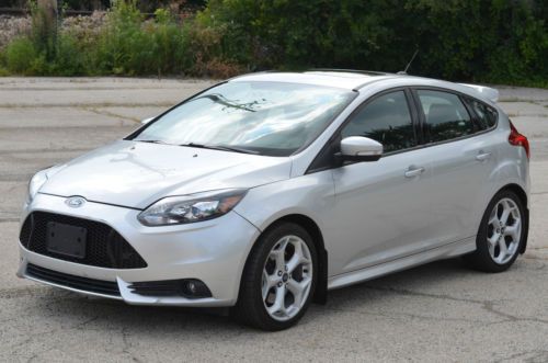 2014 ford st focus st sport 6k miles fwd no reserve salvage rebuildable