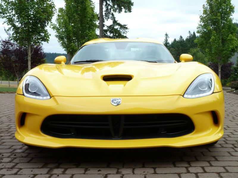 2013 dodge viper coupe