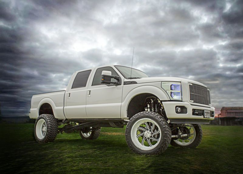 2012 ford f-250 lariat