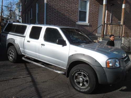 No reserve 4x4 crew cab auto long bed looks great drives like new! rare