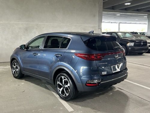 2022 kia sportage lx