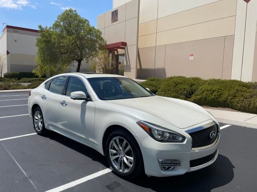 2019 infiniti q70 3.7 luxe awd