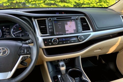 2019 toyota highlander xle