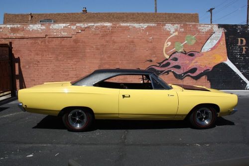 1968 plymouth roadrunner