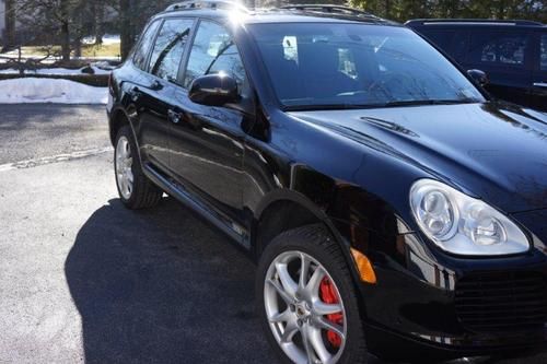 2006 porsche cayenne turbo s sport utility 4-door 4.5l