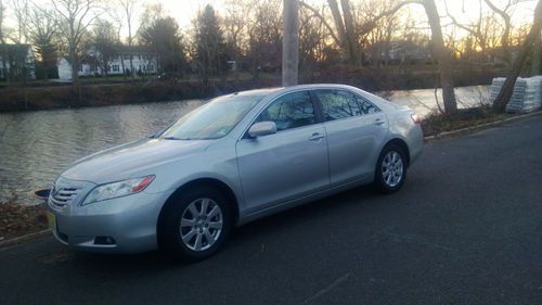 2007 toyota camry xle sedan 4-door 2.4l