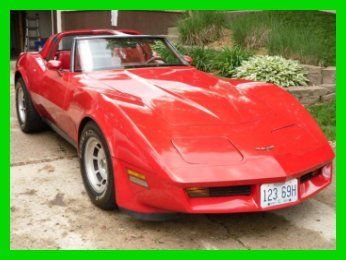 1981 chevrolet corvette with t-top 5.7l v8 4-speed vette power red missouri