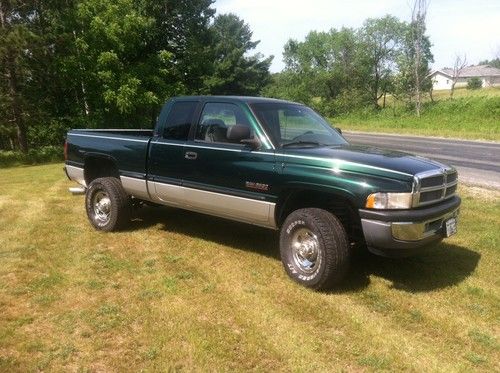 1999 dodge 2500 4x4 cummins auto quad cab short box clean truck new parts!! nr!!