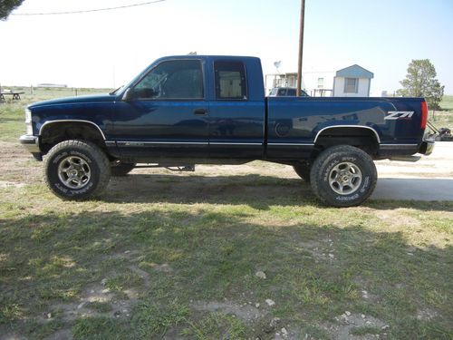 1995 chevrolet k1500 base extended cab pickup 2-door 5.7l