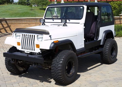 1994 jeep wrangler se sport utility 2-door 4.0l