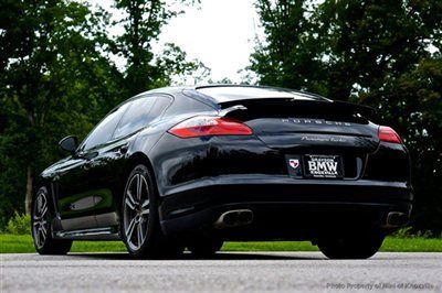 Porsche panamera turbo only 6k miles! nav, sunroof, 520 hp!! loaded!!