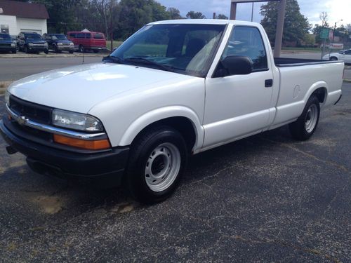 Sell used 2003 Chevrolet S10 Base Long Bed 43k Original Miles 4.3L ...