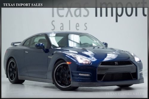 2012 gtr black edition 545hp 6k miles,navi,camera,1.49% financing