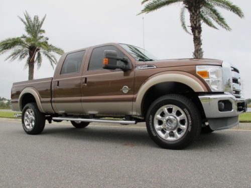 Ford f350 superduty 4x4 crew cab lariat 6.7l diesel -- clean carfax -- one-owner