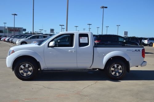 2012 nissan frontier pro-4x extended cab pickup 4-door 4.0l manual