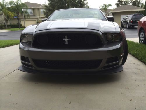 2013 ford mustang base convertible 2-door 3.7l