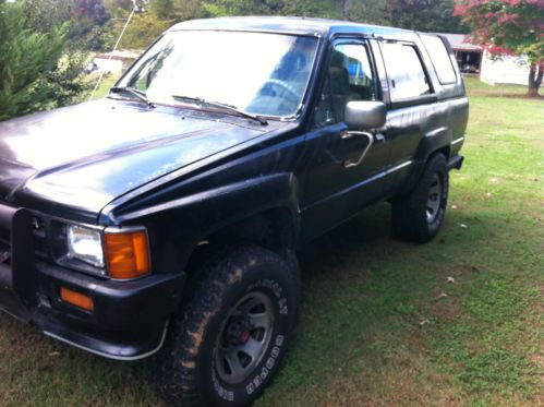 1988 toyota 4runner- sr5 sport utility 2-door- no reserve- runs and drives great