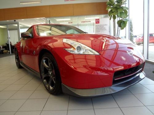 Nismo manual red racing fast 370z z car 3.7 v6