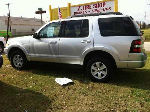 2010 ford explorer xlt sport utility 4-door 4.0l