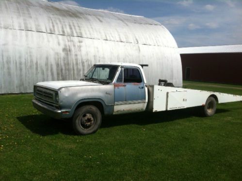 1975 dodge d300 car hauler ramp truck