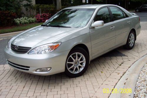 2003 toyota camry xle sedan 4-door 2.4l