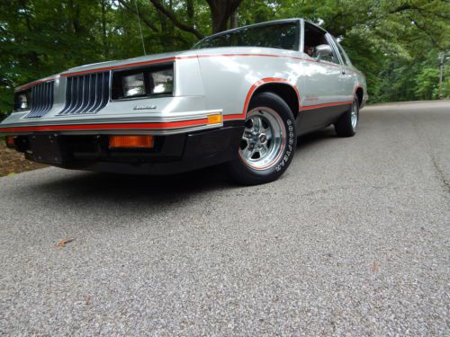 84 hurst/olds unbelievable barn find! low mileage 49,440! all original!