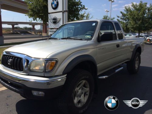 2003 toyota tacoma