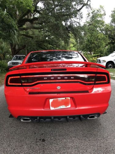 2013 dodge charger sxt