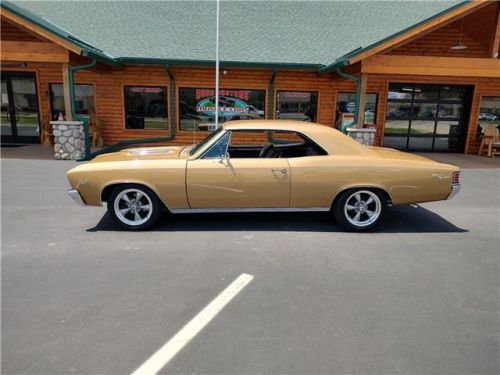 1967 chevrolet chevelle 2 door