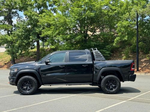 2021 ram 1500 trx level 2 pkg / carbon pkg / tow pkg / moonroof