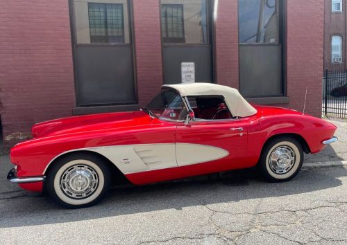 1961 chevrolet corvette