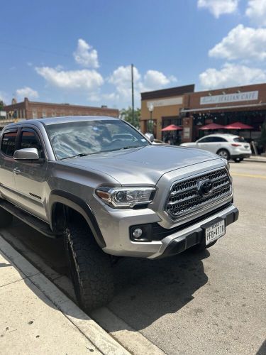 2017 toyota tacoma double cab