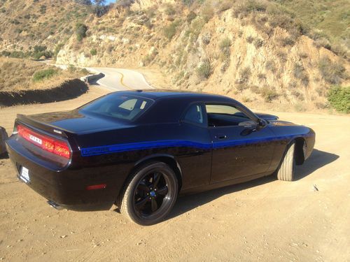 2010 dodge challenger r/t - mopar '10