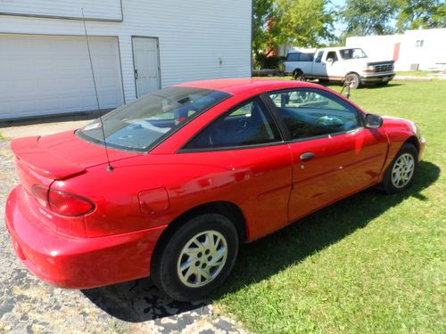 2000 chevrolet cavalier base coupe 2-door 2.2l