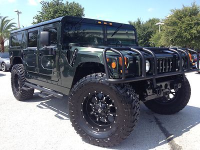 Purchase used Hummer H1 Extremely Nice Clean Carfax 32,188 Original ...