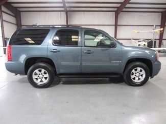 Blue warranty financing leather htd low miles new tires 7 passenger 2 owner nice