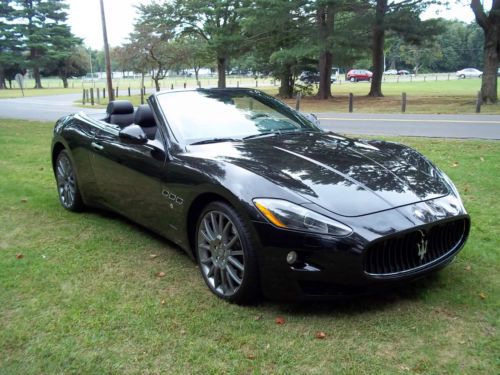 2010 maserati granturismo gt convertible,33,000 miles,maserati warr till 2016