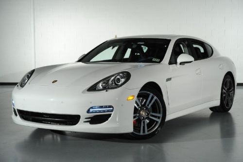 2011 porsche panamera turbo wheels one owner  certified carrera white