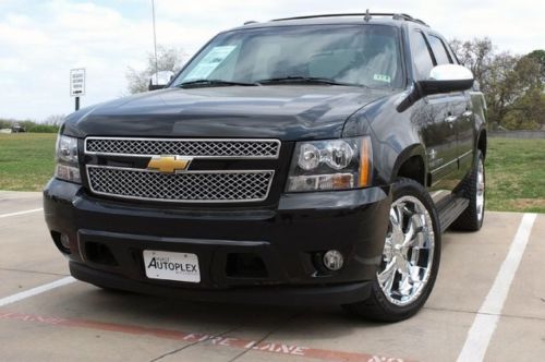 2012 chevrolet avalanche lt