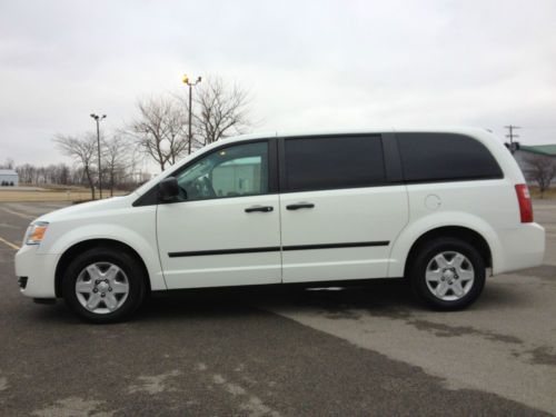 2009 dodge grand caravan, mini cargo van 4-door 3.3l, cargo van, service van