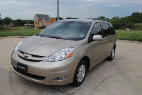 2006 toyota sienna xle low mileage 3rd row