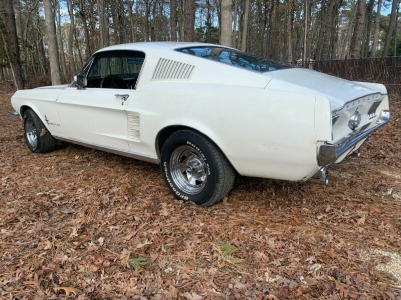 1967 ford mustang